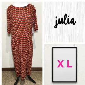 LuLaRoe Julia